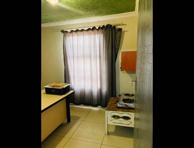 3 BEDROOM FREEHOLD TO LET IN VLAKFONTEIN
